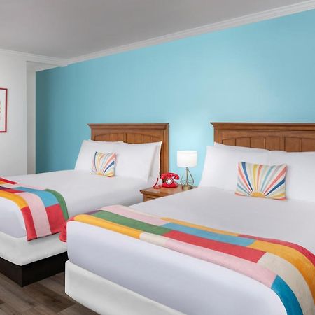 The Sojourn Los Angeles - Sherman Oaks Экстерьер фото
