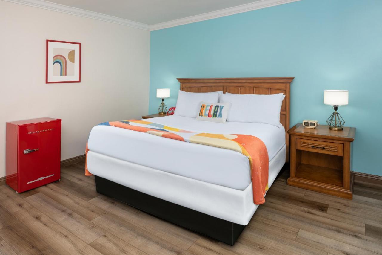 The Sojourn Los Angeles - Sherman Oaks Экстерьер фото