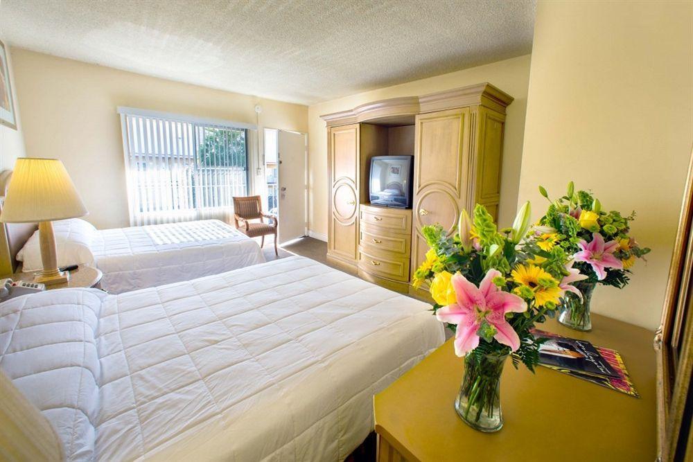 The Sojourn Los Angeles - Sherman Oaks Экстерьер фото