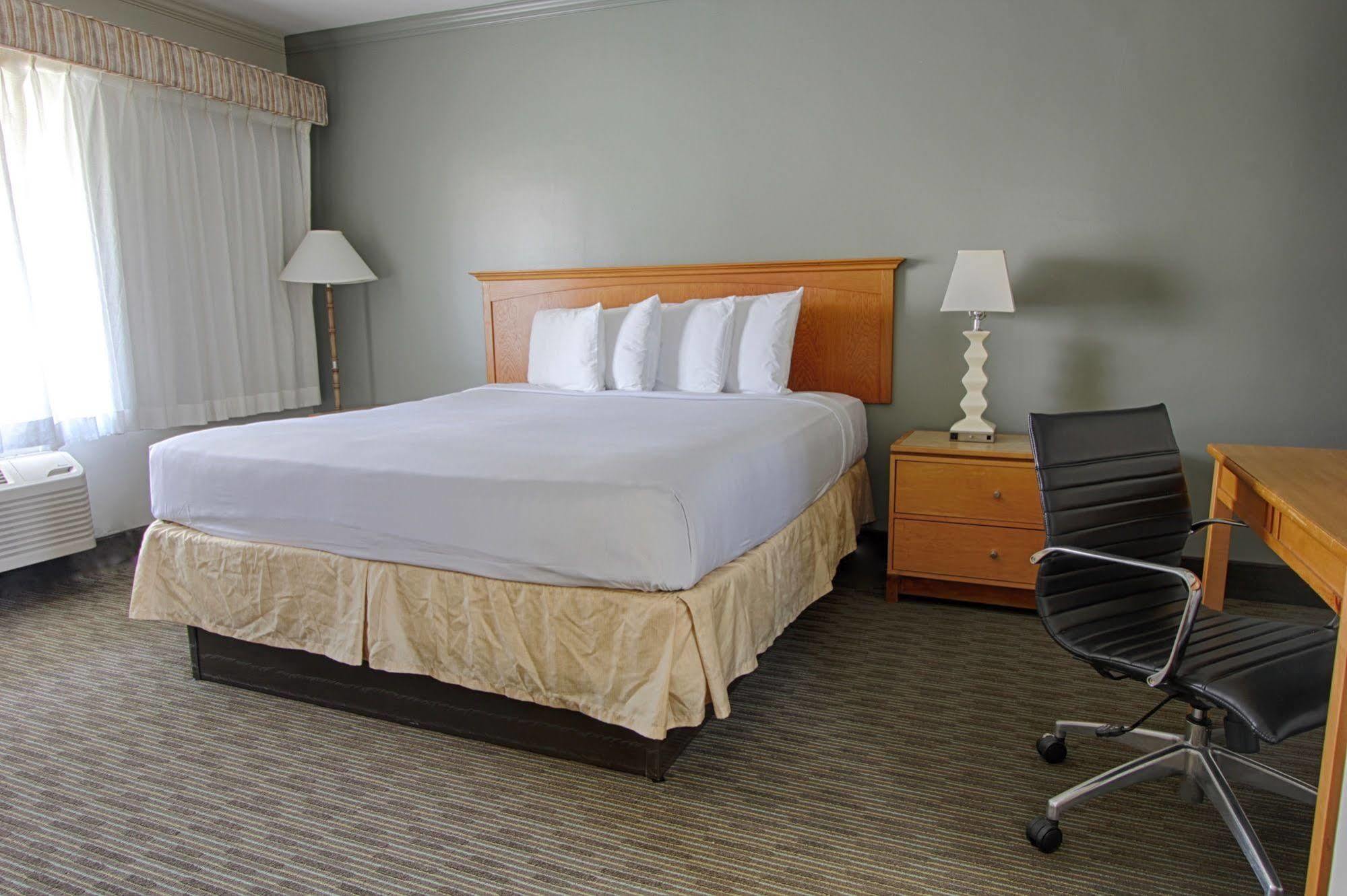 The Sojourn Los Angeles - Sherman Oaks Экстерьер фото