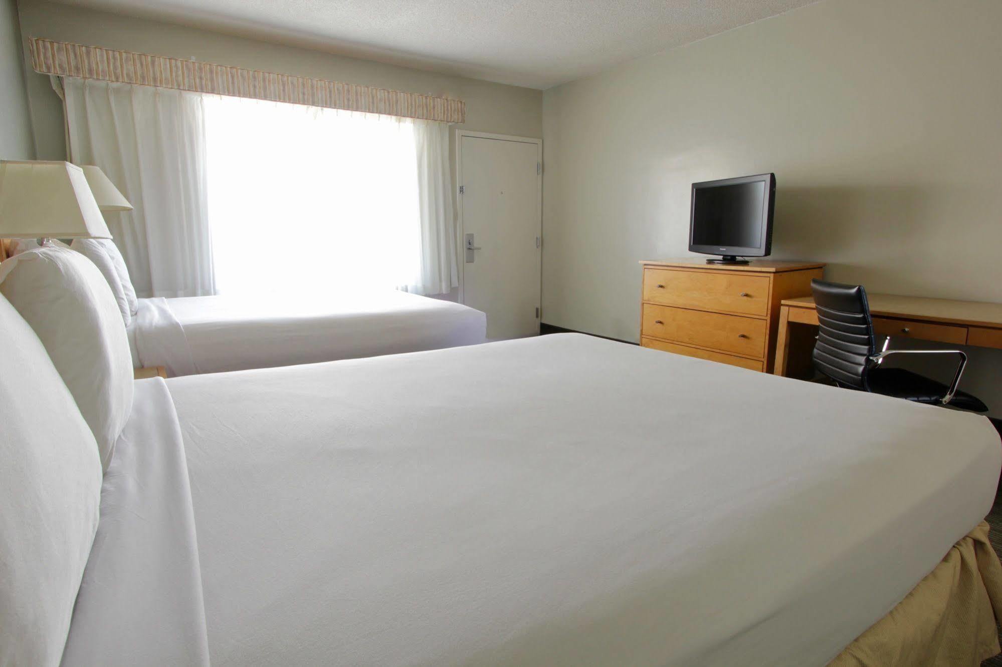 The Sojourn Los Angeles - Sherman Oaks Экстерьер фото