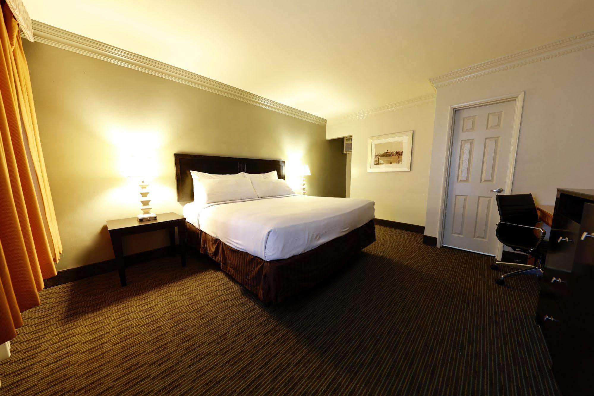 The Sojourn Los Angeles - Sherman Oaks Экстерьер фото