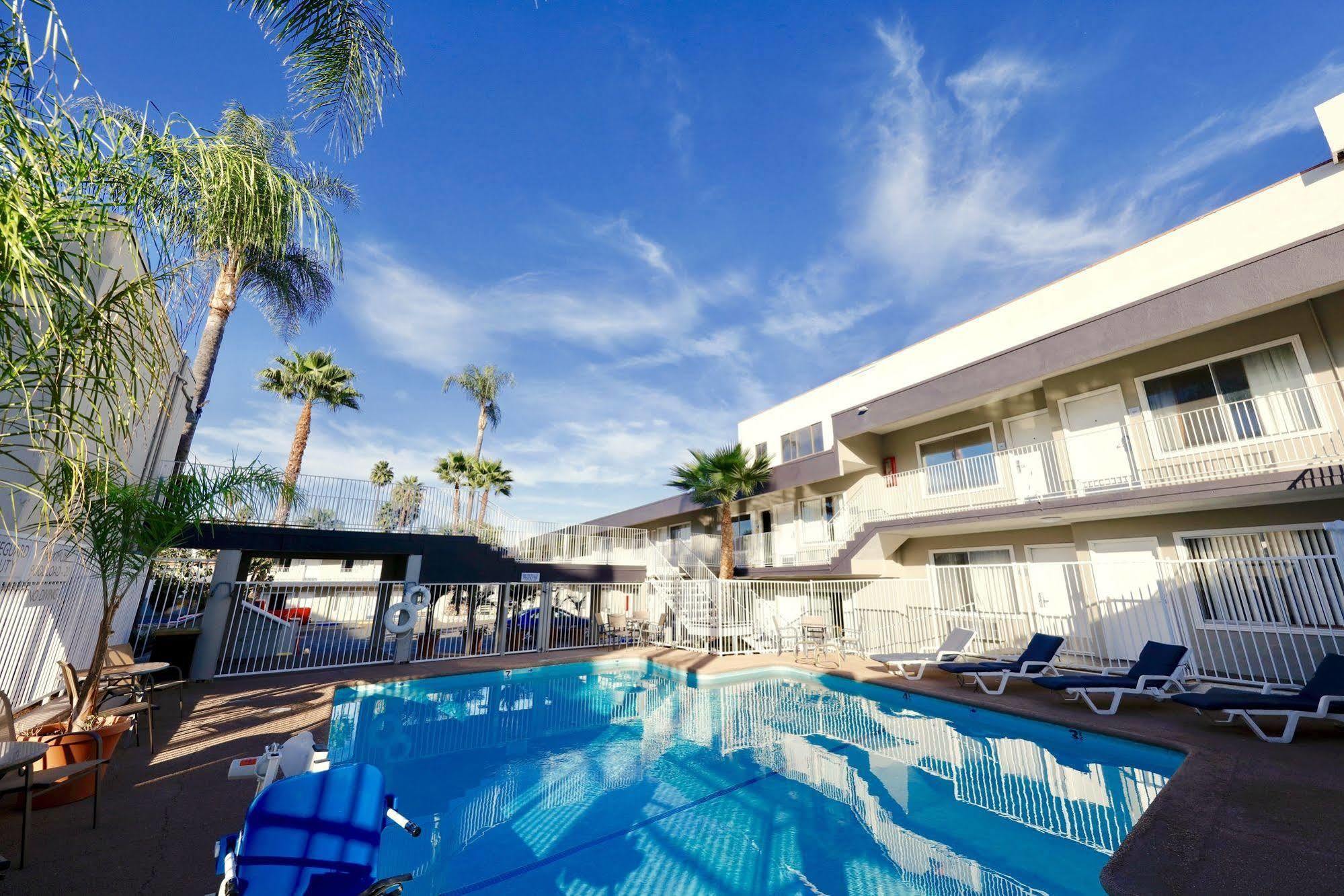 The Sojourn Los Angeles - Sherman Oaks Экстерьер фото